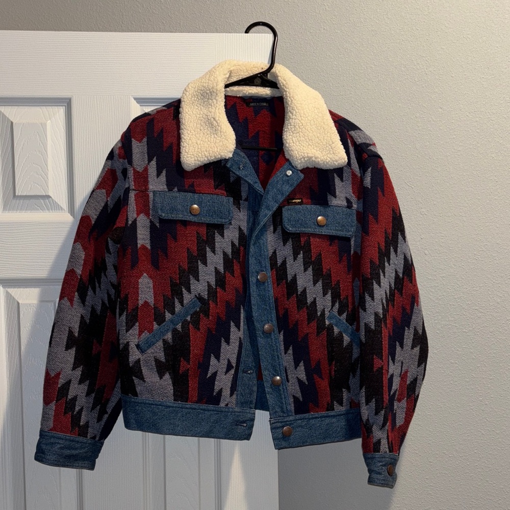 Wrangler Red and Blue Patterned Jacket with Cream Collar